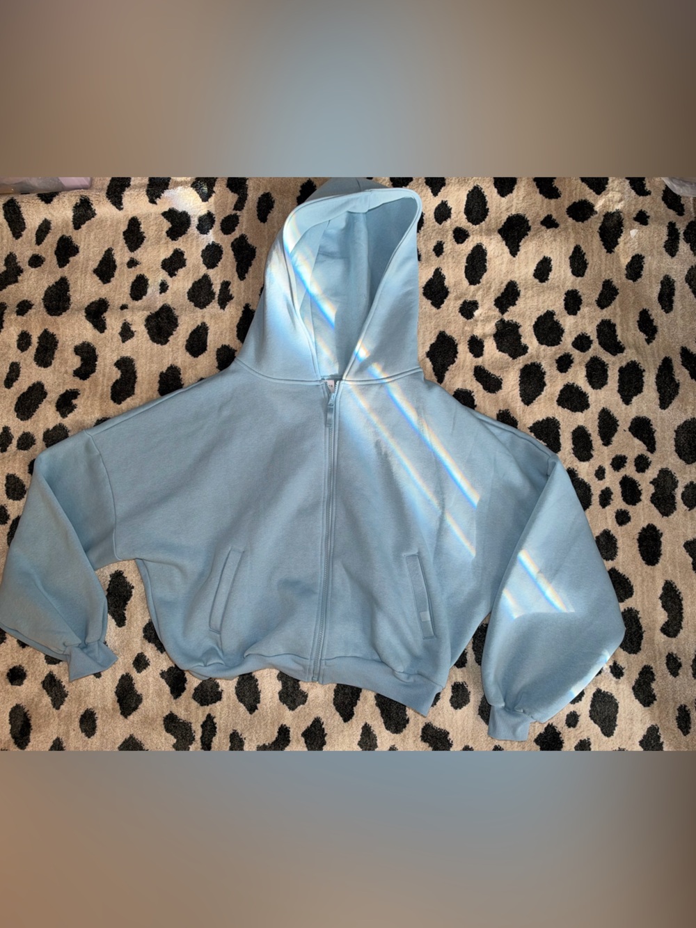 Blogilates Marshmallow Hoodie Light Blue woman’s medium